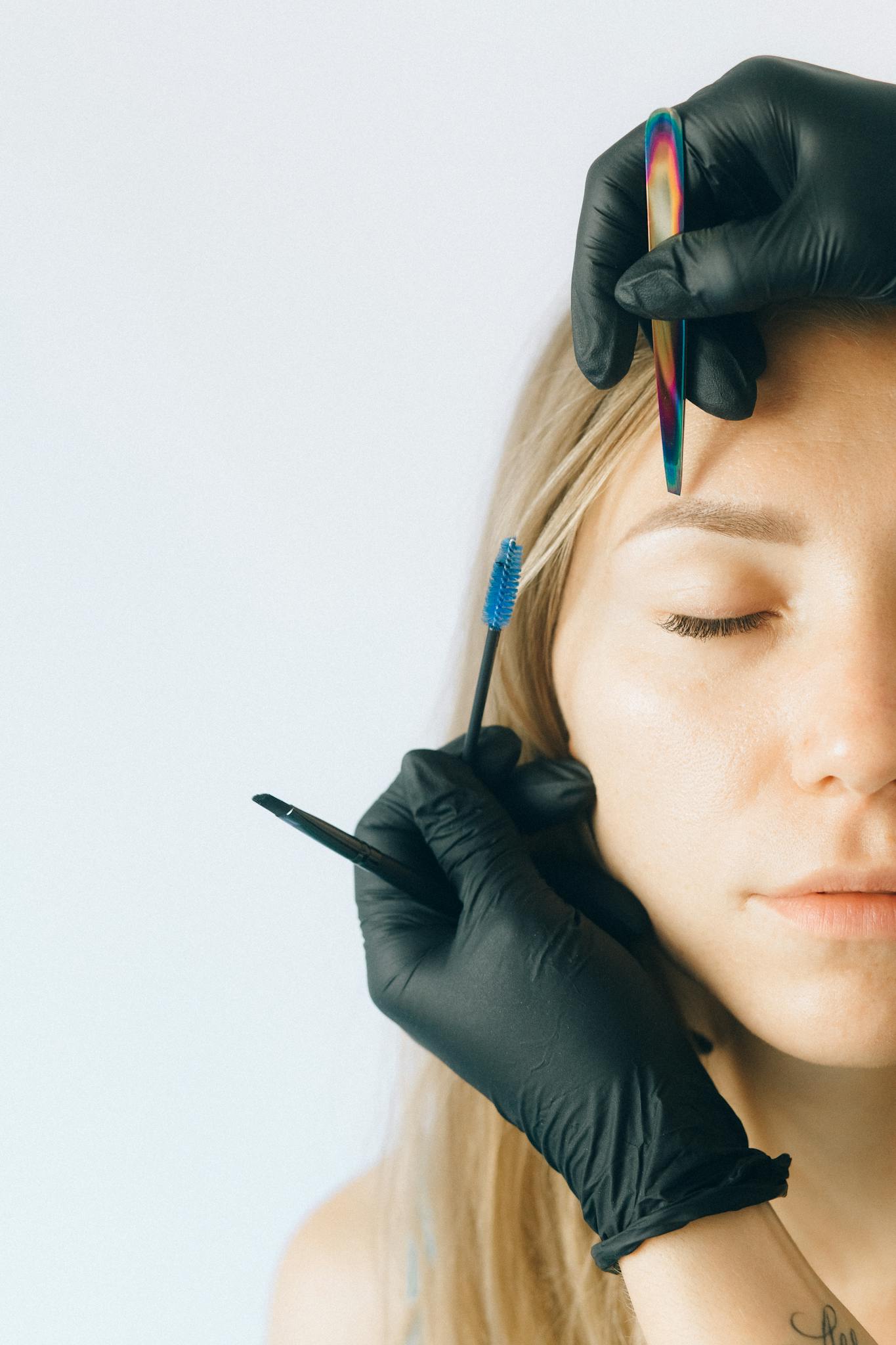 soft professional brow treatment detail